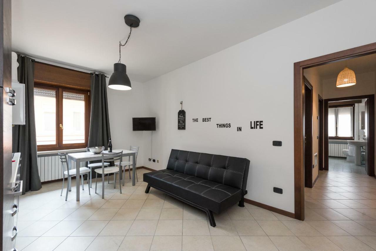 Ortaglia B3 Apartment Тори дел Бенако Екстериор снимка